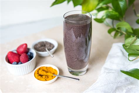 Here are nine easy and delicious recipies that all only take one step to complete—put all of your ingredients into your magic bullet and blend. Chia Coconut Champ - Recipe - NutriBullet