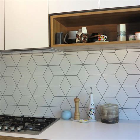 20 Unique Shaped Backsplash Tiles