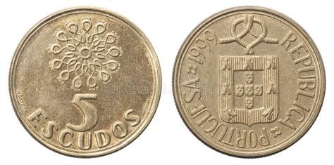 Pièce De Monnaie De Lescudo Cinq Portugais Photo Stock Image Du