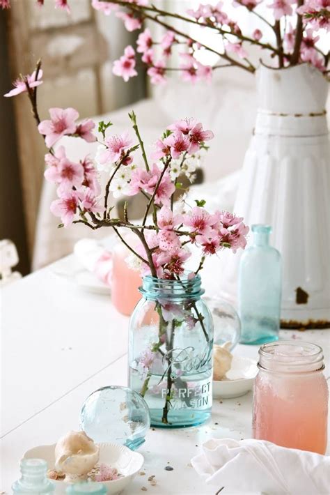 50 Best Spring Centerpiece Ideas And Designs For 2021