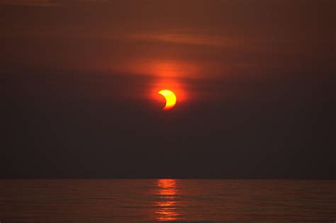 Eclipse At Sunrise Sky And Telescope Sky And Telescope