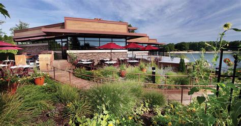Outdoor Sipping and Dining in West Michigan