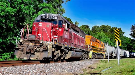 Railfanning The Missouri And Northern Arkansas Railway 6120 Youtube