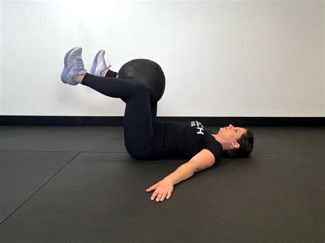 10 Minute Medicine Ball Workout Anytime Fitness