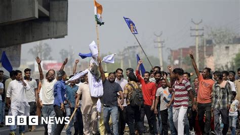 India Top Court Recalls Controversial Caste Order Bbc News