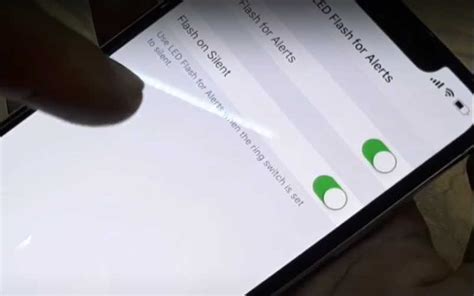 How To Enable Iphone Led Flash Notification Alerts Slashdigit