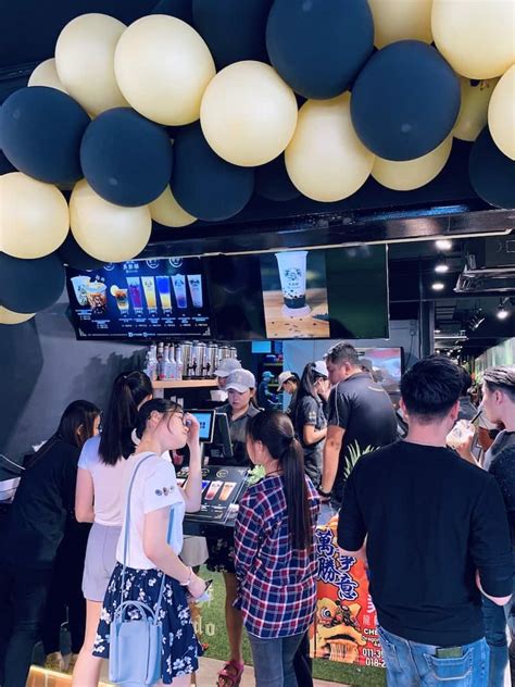 On top of that, some of the brands come with various franchising conditions to be met as. Pembukaan KIRINDO, 'Bubble Tea' Eksklusif Yang Pertama di ...