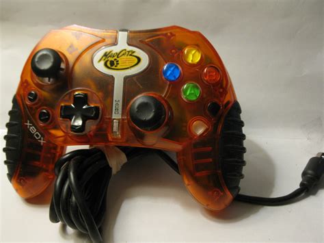 2004 Madcatz Original Xbox Controller Model 4526 Red Controllers