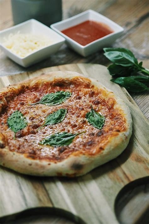Perfekte Italienische Pizza Margherita Rezept Italienische Pizza