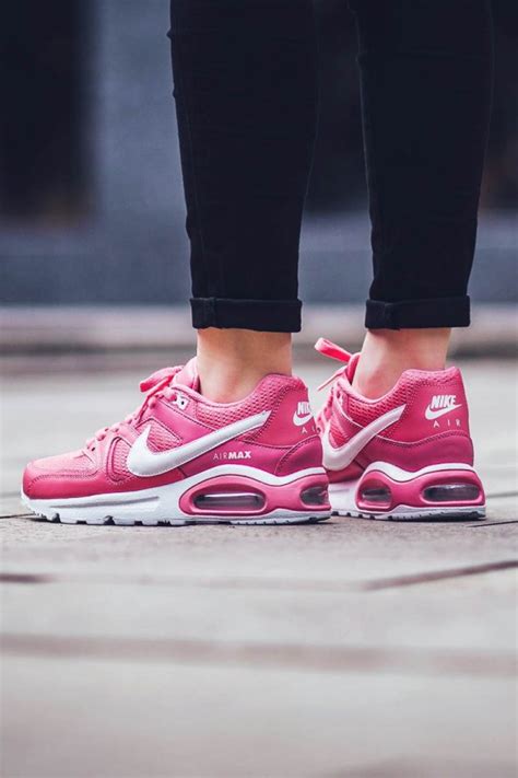 Nike Air Max Command Dynamic Pink Soletopia