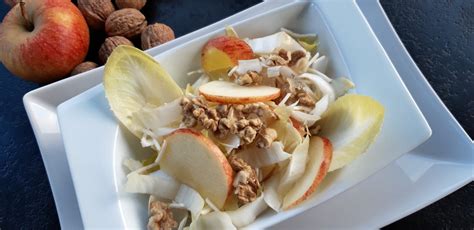 Salade d endives noix pomme et panais cru râpé
