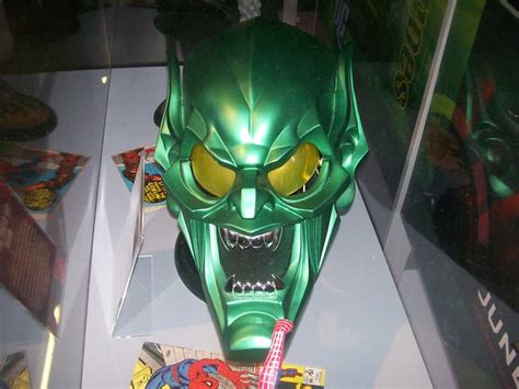 A testament to how deep the relationship between the two is, and how much it has the trailer then shows images of the green goblin and spiderman battling. Mask Of The Green Goblin | Flickr - Photo Sharing!