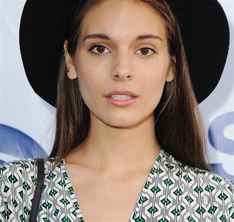 Caitlin Stasey Slams The Good Weekend Over Nude Photo Request Elle
