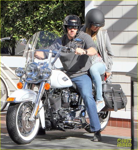 Heidi Klum And Martin Kirsten Motorcycle Couple Photo 2795657 00