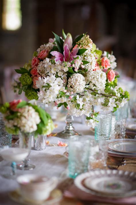 Vintage Rustic Wedding Ideas | Wedding centerpieces, Beautiful wedding