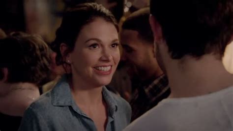 Watch The Younger Sneak Peek Starring Sutton Foster Hilary Duff And