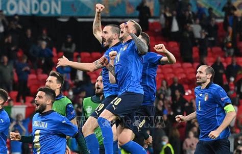 Jul 04, 2021 · italia loại tây ban nha tại vòng 16 đội euro 2016. EURO 2020: Vượt qua Tây Ban Nha bằng loạt sút luân lưu ...