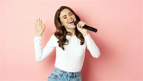 Lima Manfaat Bernyanyi Untuk Kesehatan Mental Times Indonesia