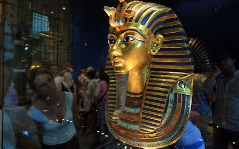 Archaeologists Rule Out Murder As Cause Of King Tuts Death Egypt