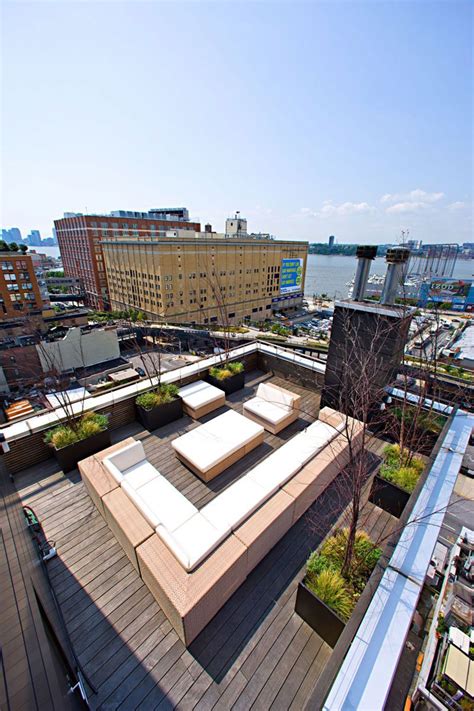 Modern Rooftop Apartment By Innocad Manhattan New York City Usa