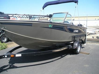 Up for sale is this 1990 bayliner 2050 br! 2005 Lowe Fish n Ski boat. RUNS great, clean title for ...