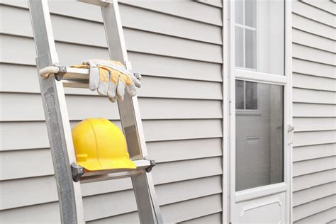 Water and electricity do not mix, as we all know. How to Install Vinyl Siding