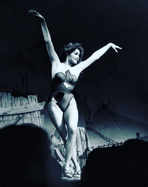 Notablephotos On Twitter Julie Newmar During The Broadway Production Of Li L Abner In Her