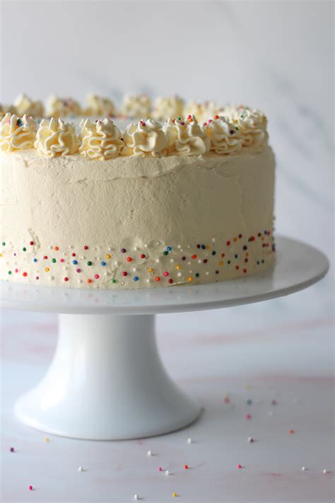 Vanilla Layer Cake With Vanilla Buttercream Baker Jo