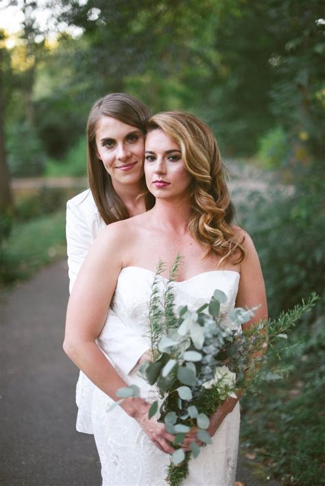 Lesbian Couple ♀️ Lesbian Wedding Lesbian Bride Lesbian Wedding