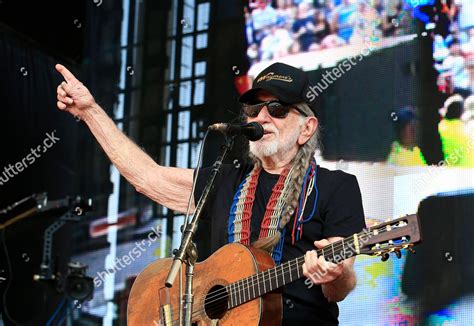 Willie Nelson Performs Oklahoma Twister Relief Editorial Stock Photo
