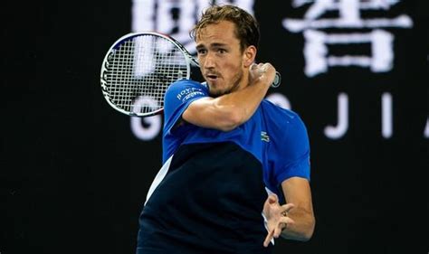 I guess that's the perfect way to prepare for wimbledon. Daniil Medvedev slammed and told to copy Roger Federer and ...