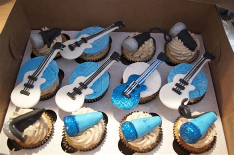 Fondant Microphones And Guitars Cupcake Toppers From Rooneygirl