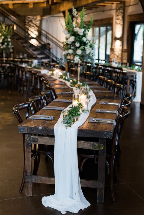Wedding table decorations | the wedding of my dreams shop. White Wedding Decorations | Wedding Ideas By Colour | CHWV