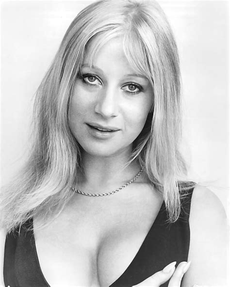 Helen Mirren S Style Evolution Classic Actresses English Actresses British Actresses