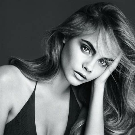 Your Shopping Guide Cara Delevingne Photography Poses Women Model