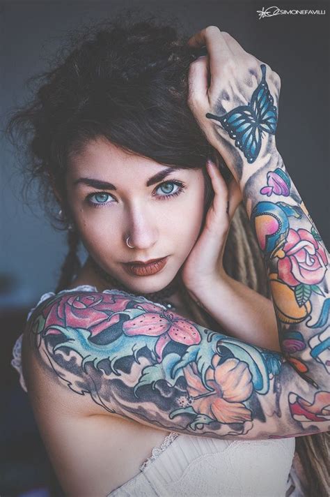 rosebunny amazing girl with dread hair beautiful tattoos dreads girl dread hairstyles