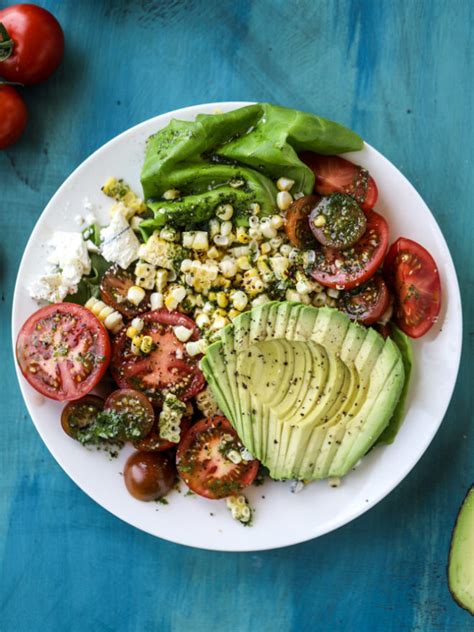 Grilled Corn Tomato And Avocado Salad With Chimichurri