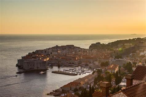 Dubrovnik Old Town At Sunset Stock Image Image Of Copy Pretty 218950791
