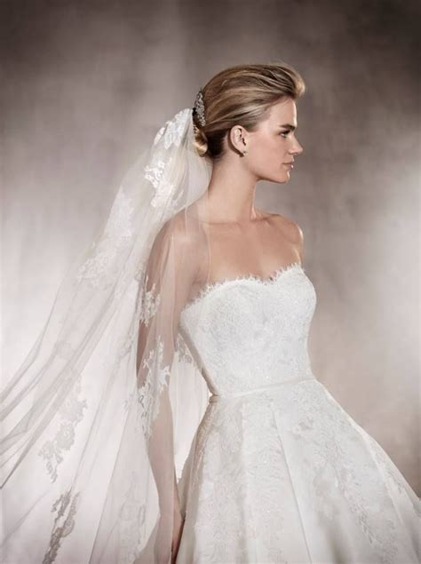 Let us dress your dreams. Pronovias - Albasari in 2020 | Pronovias wedding dress ...