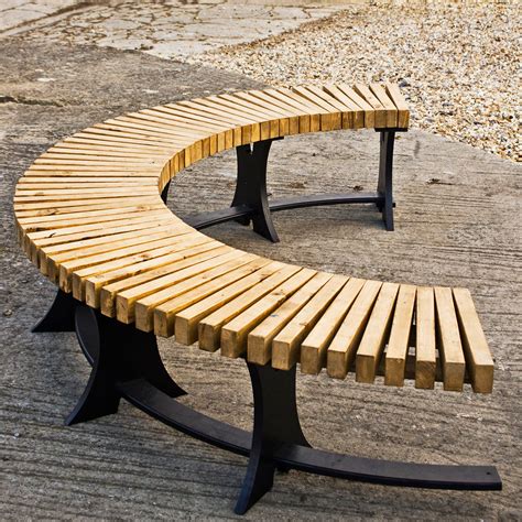 Create Outdoor Seating Areas With These Circular Benches These Are Available In Natural Wood