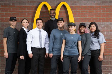 Mcdonald S Upgraded Their Uniforms You Have To See Them Celebrity