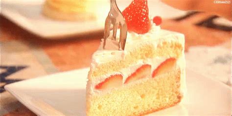 Tap to play or pause gif So Soft, Strawberry Cake - Cake GIF - Cake SoSoft Soft - Discover & Share GIFs