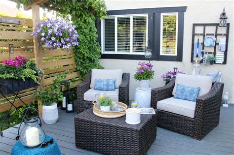 Having the ability to eat outside, enjoy. Outdoor Living - Summer Patio Decorating Ideas - Clean and ...