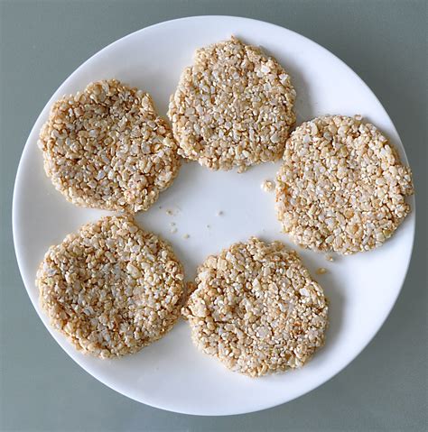Aunt B on a Budget: Brown Rice Cakes