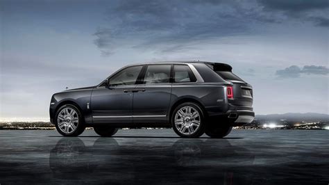 Rolls Royce Finally Enters The Suv Market Howstuffworks