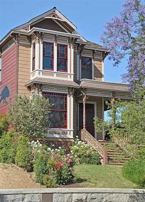 1080 x 1350 jpeg 260kb. Frontal view of a small Victorian house that has been ...