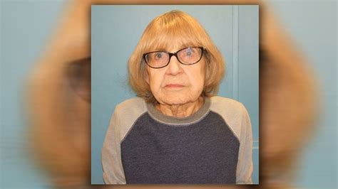 Woman 87 Arrested For Assaulting 86 Year Old Husband Who Later Died Abc13 Houston