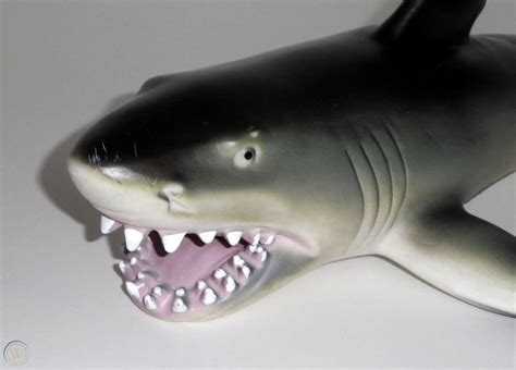 Maidenhead 17 Great White Shark Rubber Toy Figure From Toys R Us