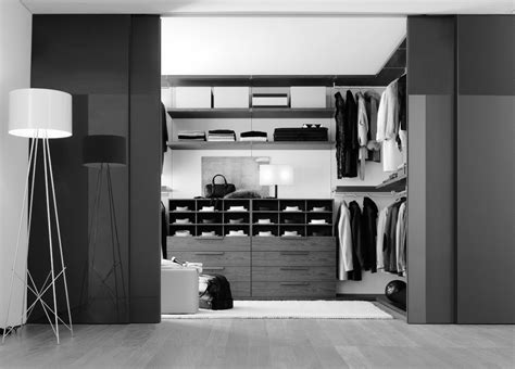 Un Grand Placard Closet Design Closet Designs Walk In Closet Design