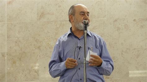 سُميت حجة الوداع بهذا الاسم لأن النبي محمد ودع الناس فيها، وعلمهم في خطبته فيها أمر دينهم، وأوصاهم بتبليغ الشرع فيها إلى من غاب عنها. وقفات مع خطبة الوداع 17/8/2018م - YouTube
